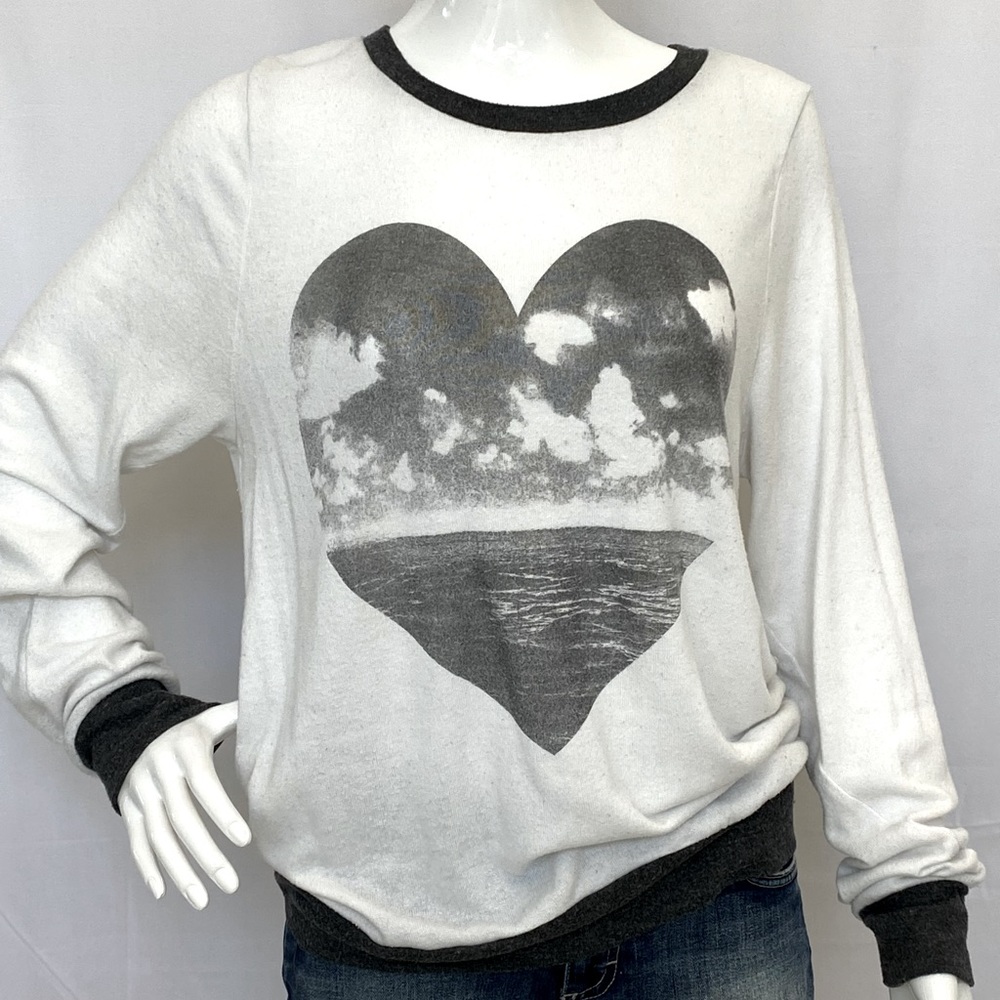 VINTAGE HAVANA HEARTS & HORIZONS SWEATSHIRT